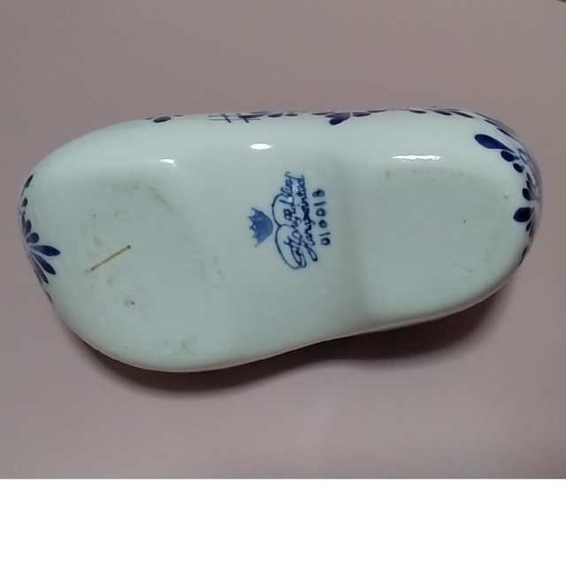 デルフトオランダ木靴形の陶器置物の通販 by キティラーまり デルフトオランダ木靴形の陶器置物の通販 by キティラーまり