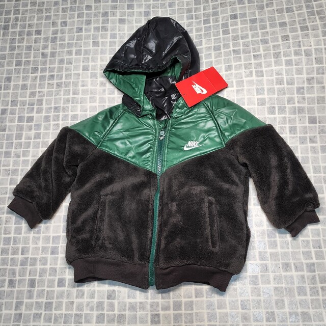 nc-2 約50%OFF 新品 90cm ナイキ ジャンパー