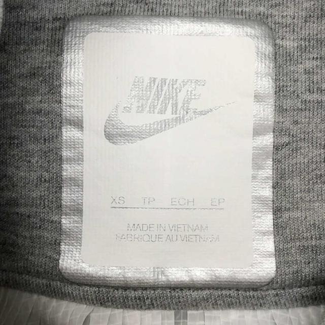 Nike x Sacai サカイ ナイキ コラボTシャツ プリーツ　グレー