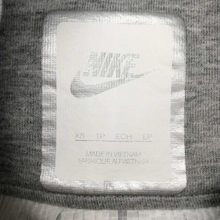 美品 sacai×NIKEコラボ バックプリーツスウェット 秋 3334