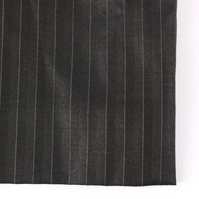 23区(ニジュウサンク)の23区 テーラードスカート ストレート ストライプ ウール 裏地あり 日本製 ストレッチ レディース 46サイズ ブラック 23ku レディースのスカート(その他)の商品写真