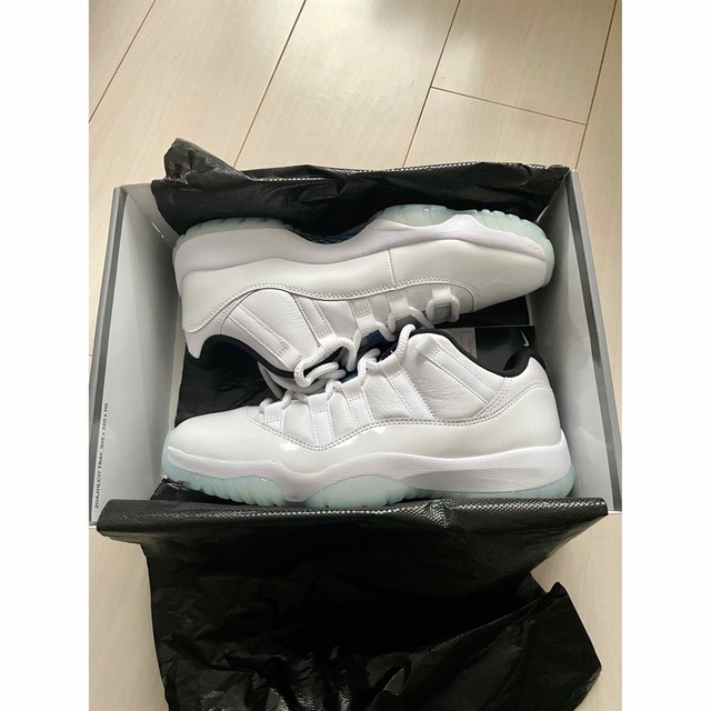 【新品未使用】エア ジョーダン 11 LOW Legend Blue