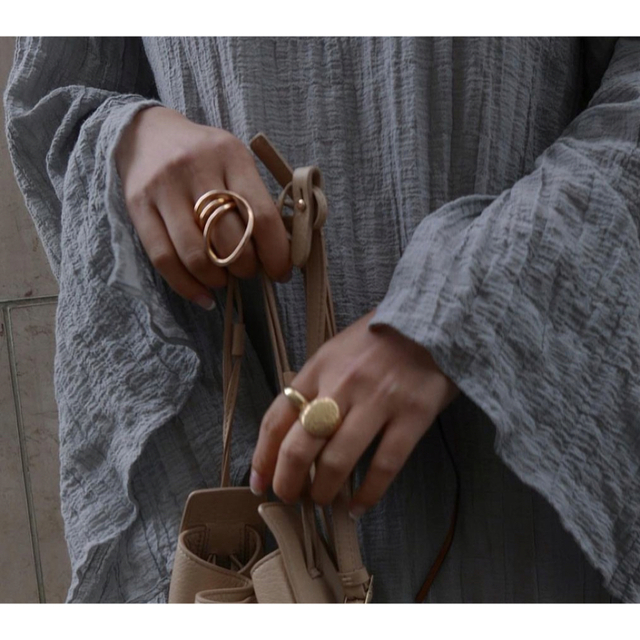 シャルロットシェネ リング Charlotte chesnais 指輪 レディースのアクセサリー(リング(指輪))の商品写真