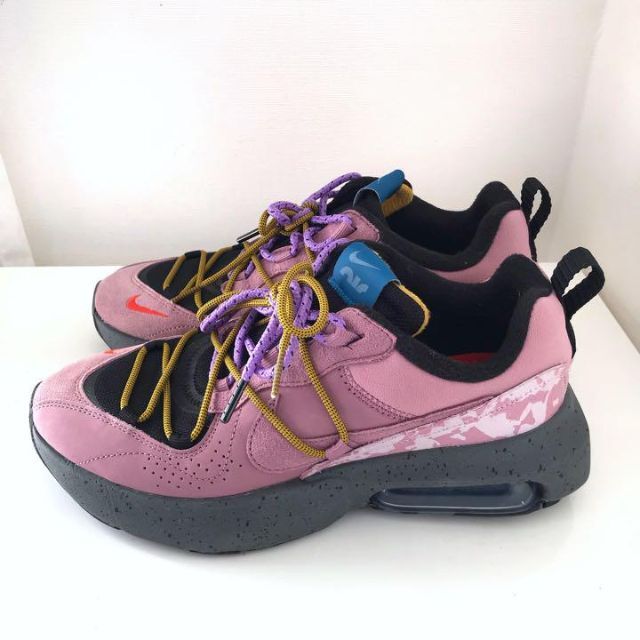 NIKE(ナイキ)の▲美品▲NIKE // Air Max Viva スニーカー▲25cm レディースの靴/シューズ(スニーカー)の商品写真