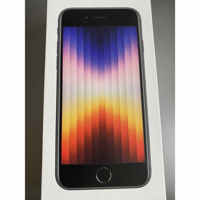 Apple(アップル)のiPhone SE3世代　64GB ミッドナイト　kkk1213様専用 スマホ/家電/カメラのスマートフォン/携帯電話(スマートフォン本体)の商品写真