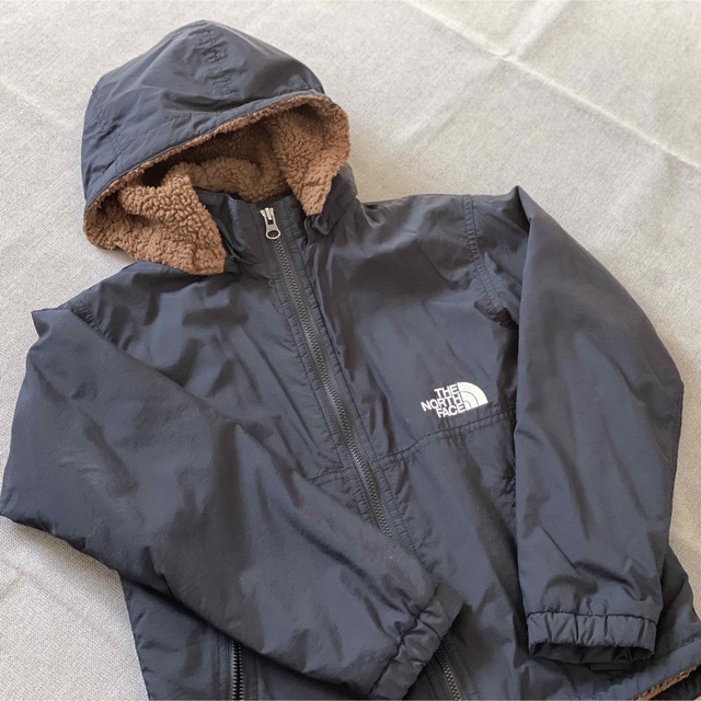 THE NORTH FACE(ザノースフェイス)のボーイズ130 THE NORTH FACE★ジャケット キッズ/ベビー/マタニティのキッズ服男の子用(90cm~)(ジャケット/上着)の商品写真