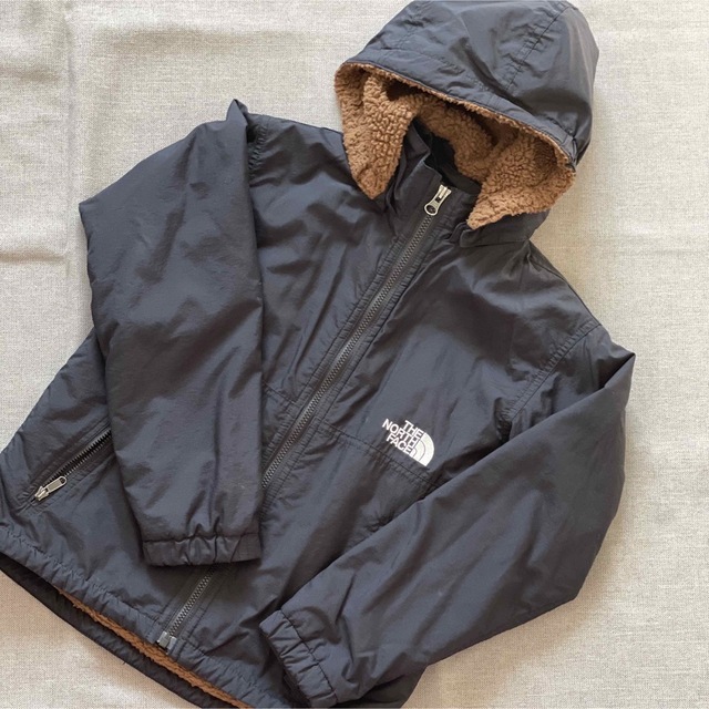 THE NORTH FACE(ザノースフェイス)のボーイズ130 THE NORTH FACE★ジャケット キッズ/ベビー/マタニティのキッズ服男の子用(90cm~)(ジャケット/上着)の商品写真