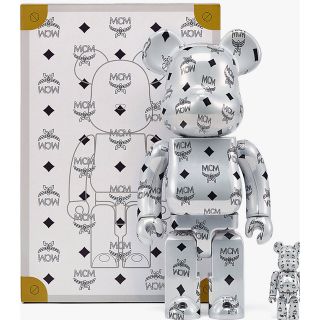 ベアブリック(BE@RBRICK)のBE@RBRICK MCM WHITE CHROME 100％ & 400％(その他)