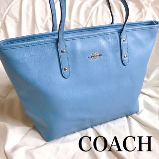 コーチ(COACH)のCOACH コーチ シティ トートバッグ チャーム A4可 レザー 肩がけ(トートバッグ)