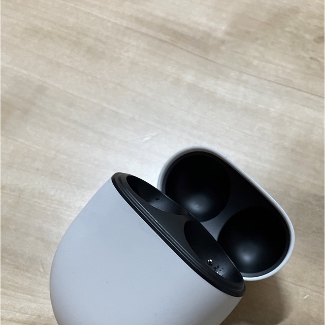 Google(グーグル)のGoogle Pixel Buds Pro スマホ/家電/カメラのオーディオ機器(ヘッドフォン/イヤフォン)の商品写真