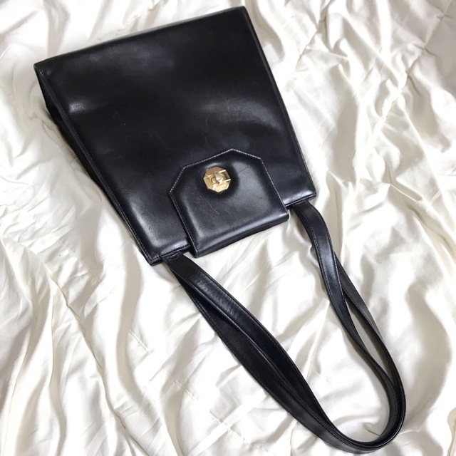 Bally - BALLY バリー オールレザー ショルダーバッグ ターンロック