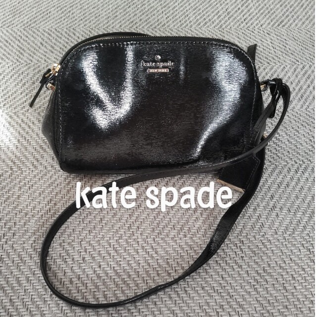 kate spade new york(ケイトスペードニューヨーク)のケイトスペード  ショルダーバッグ　ブラック レディースのバッグ(ショルダーバッグ)の商品写真