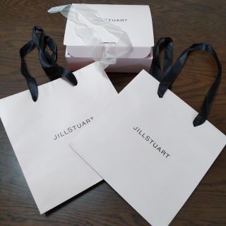 ジルスチュアート(JILLSTUART)のジルスチュアート　箱　ショップ　紙袋2枚　セット　ベビーピンク　小物入れ　ギフト(ショップ袋)