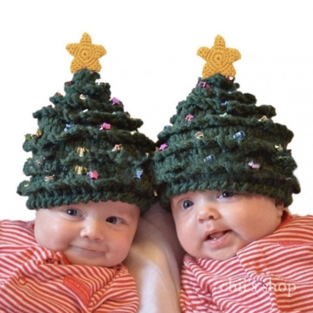 クリスマス ツリー ニット帽 星付き 可愛い ベビー キッズ 緑 キラキラ 人気 キッズ/ベビー/マタニティのこども用ファッション小物(帽子)の商品写真