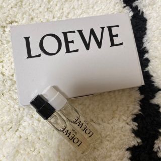 ロエベ(LOEWE)のloewe ロエベ　香水サンプル(香水(女性用))