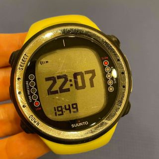 SUUNTO - 【tomoko様】SUUNTO D4i ダイブコンピュータの通販 by ちゃん