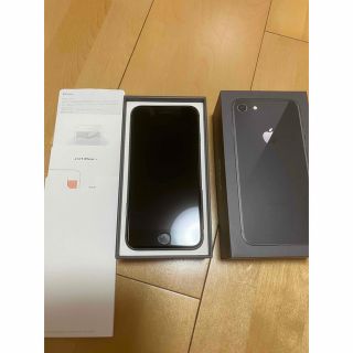 アイフォーン(iPhone)の☆iPhone8 64GB docomo版SIMフリー 美品(スマートフォン本体)