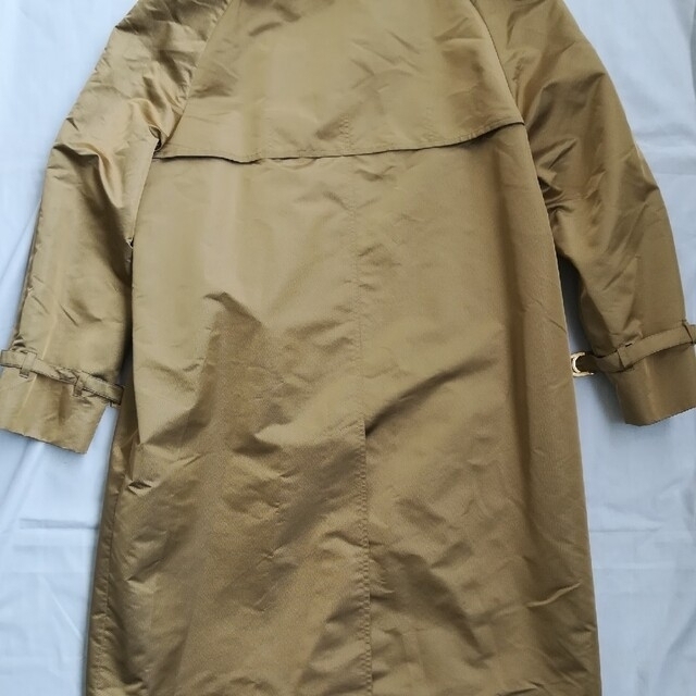 最終値下げ アクアスキュータム　ステンカラーコート レディースのジャケット/アウター(トレンチコート)の商品写真