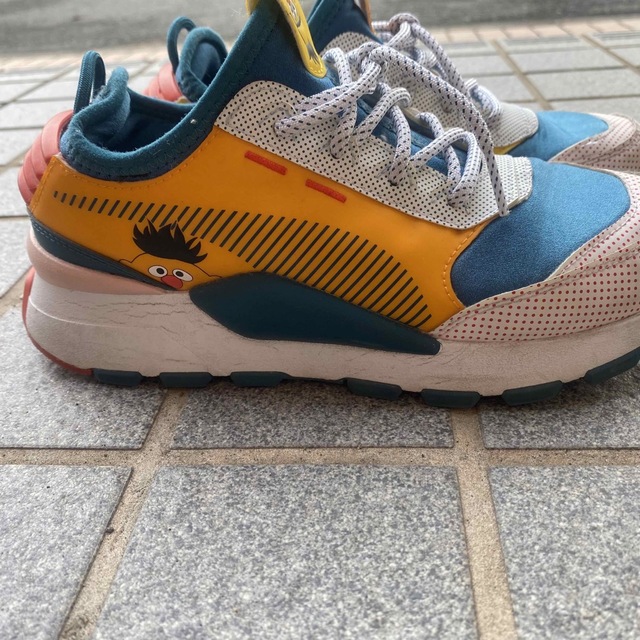 PUMA(プーマ)のpuma x sesame street スニーカー レディースの靴/シューズ(スニーカー)の商品写真