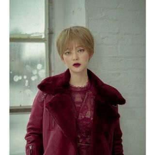 ショートカット　ウィッグ　Pink Age　美品(ショートストレート)