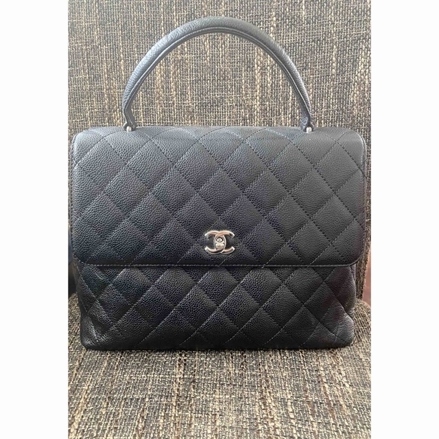 CHANEL(シャネル)のCHANEL キャビアスキンハンドバッグ レディースのバッグ(ハンドバッグ)の商品写真