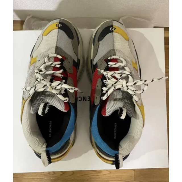 Balenciaga(バレンシアガ)のbalenciaga TRIPLE S SNEAKER バイカラー43 メンズの靴/シューズ(スニーカー)の商品写真