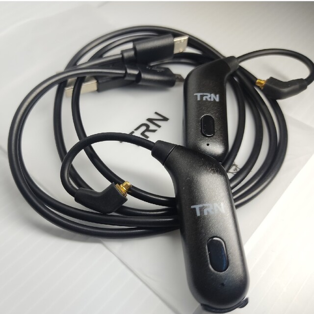 TRN BT20S【MMCXコネクタ】 スマホ/家電/カメラのオーディオ機器(ヘッドフォン/イヤフォン)の商品写真