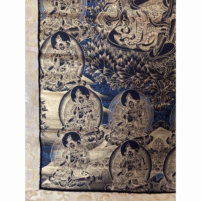 チベットタンカペイント　ヴィンテージ エンタメ/ホビーの美術品/アンティーク(絵画/タペストリー)の商品写真