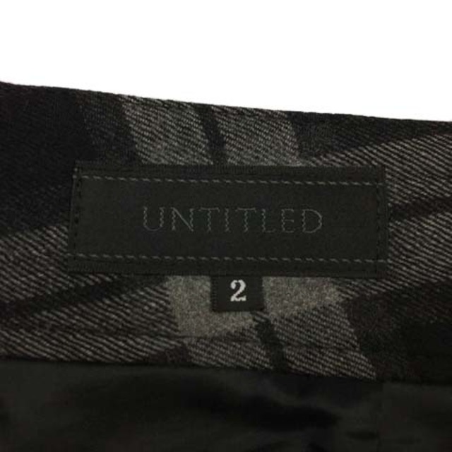 UNTITLED(アンタイトル)のアンタイトル パンツ ストレート ショート チェック ウール 2 黒 グレー レディースのパンツ(ショートパンツ)の商品写真