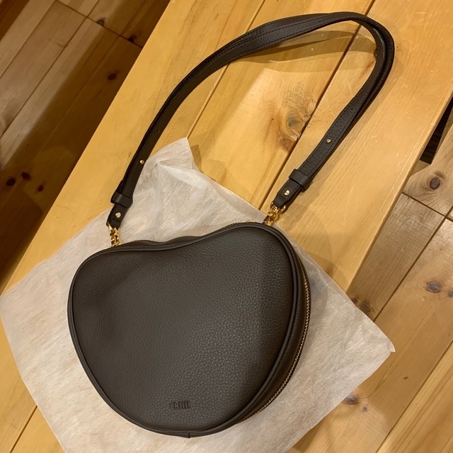 ch!iii chiiiibag Leather Heart Shoulder