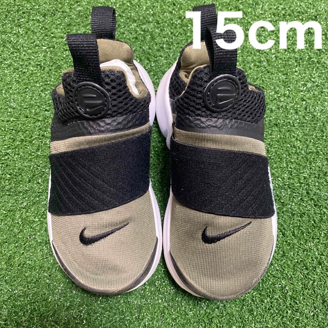 NIKE(ナイキ)のNIKE スニーカー　15cm キッズ/ベビー/マタニティのキッズ靴/シューズ(15cm~)(スニーカー)の商品写真