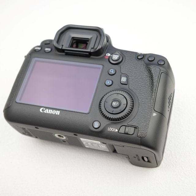 【OMさま専用】Canon キヤノン EOS 6D ボディ