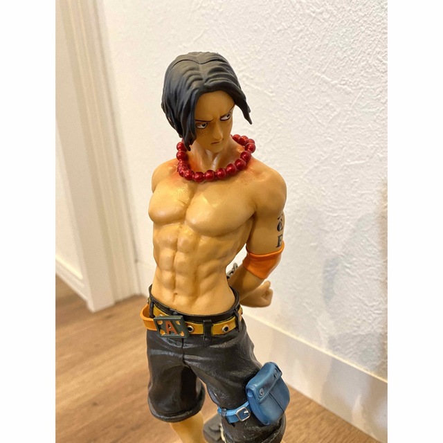 ONE PIECE(ワンピース)のエースフィギュア　マリンフォード編　ワンピース ハンドメイドのおもちゃ(フィギュア)の商品写真