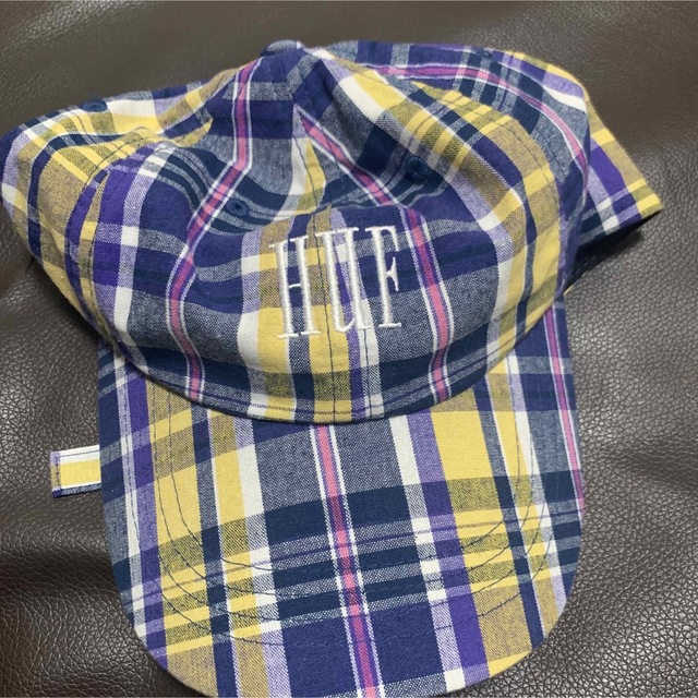 HUF(ハフ)のHUF CAP キャップ メンズの帽子(キャップ)の商品写真