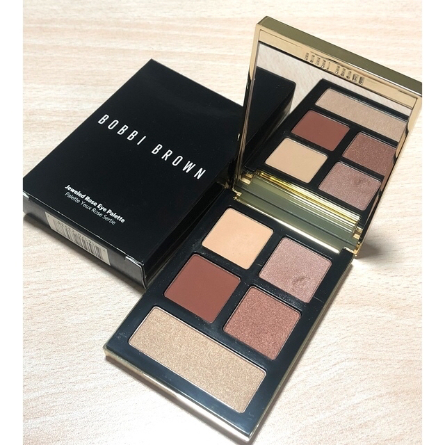 BOBBI BROWN(ボビイブラウン)のボビイブラウン　ジュエルローズアイパレット　限定　アイシャドウ コスメ/美容のベースメイク/化粧品(アイシャドウ)の商品写真