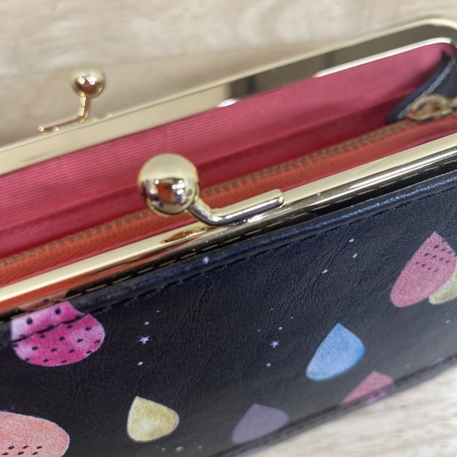 yuna様専用 雫柄の長財布(がま口タイプ)の通販 by うれちーたんshop