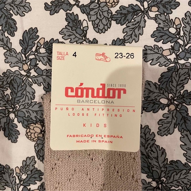 こども ビームス(コドモビームス)のcondor  Warm cotton crochet knee socks キッズ/ベビー/マタニティのこども用ファッション小物(靴下/タイツ)の商品写真