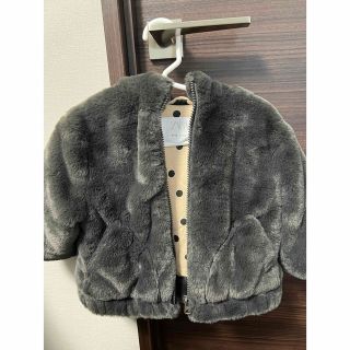 ザラキッズ(ZARA KIDS)のZARABABYザラベビーガール80 フェイクファージャケットコート(ジャケット/コート)