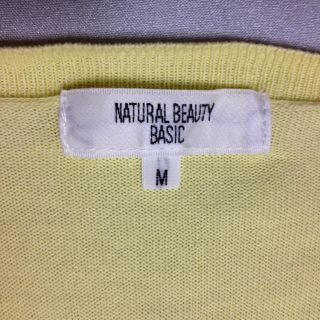 ナチュラルビューティーベーシック(NATURAL BEAUTY BASIC)の黄色い春カーデ(カーディガン)