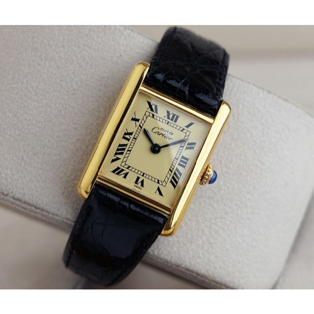 美品 カルティエ マスト タンク アイボリー ローマン SM Cartier