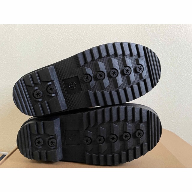 moz(モズ)の【新品・未使用】moz スノーブーツ　23cm レディースの靴/シューズ(ブーツ)の商品写真