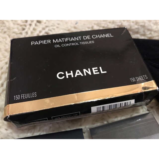 CHANEL(シャネル)の【新品送無料❗️】シャネル オイルコントロール ティッシュ 150枚 鏡 ミラー コスメ/美容のメイク道具/ケアグッズ(あぶらとり紙)の商品写真