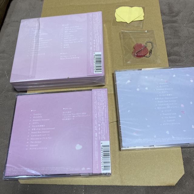 なにわ男子(ナニワダンシ)の1st Love（初回限定盤.1.2.通常盤)3形態セット エンタメ/ホビーのCD(ポップス/ロック(邦楽))の商品写真