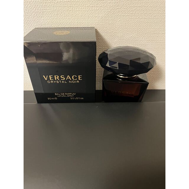 ヴェルサーチ VERSACE クリスタル ノワール EDP 90ml www.booknews.today