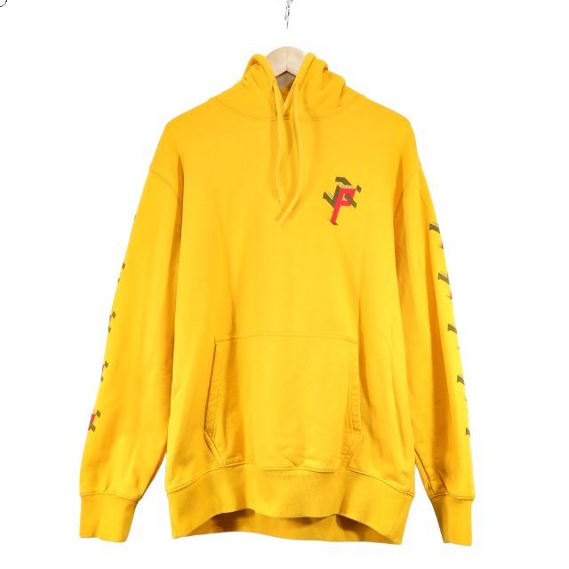 PALACE P MAN HOODIE