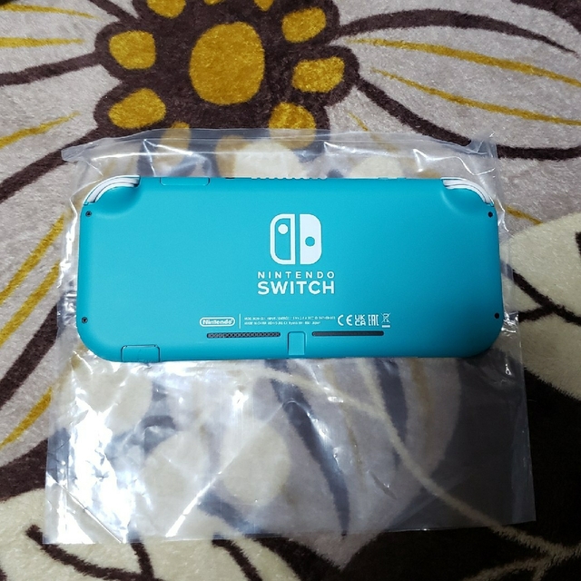 Nintendo Switch(ニンテンドースイッチ)のNintendo Switch Lite ニンテンドースイッチ ライト　任天堂 エンタメ/ホビーのゲームソフト/ゲーム機本体(携帯用ゲーム機本体)の商品写真