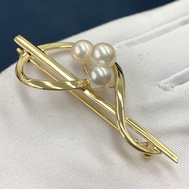 MIKIMOTO(ミキモト)のミキモト ブローチ MIKIMOTO ト音記号 音符 あこや真珠  K14 レディースのアクセサリー(ブローチ/コサージュ)の商品写真