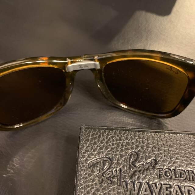 Ray-Ban(レイバン)のレイバン　折りたたみ　サングラス レディースのファッション小物(サングラス/メガネ)の商品写真