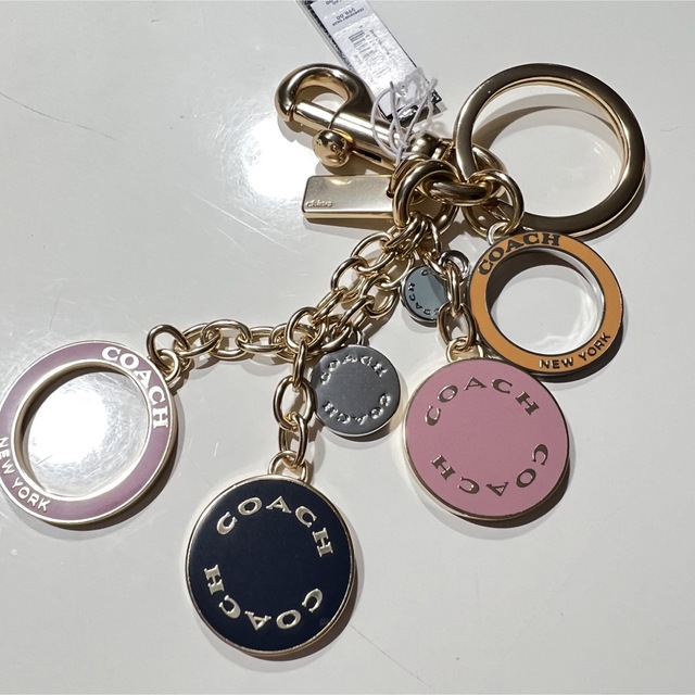 COACH コーチ キーホルダー サークル 最終値下げ レディース 新品*正規品 COACH コーチ ブレスレット シグネチャー サークル ゴールド