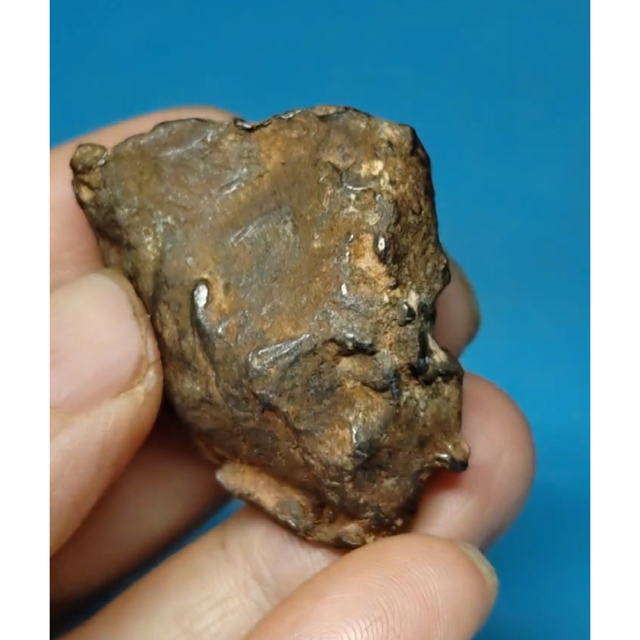ゲベルカミル隕石 107.7g 隕石原石 エジプト Gebel Kamil www